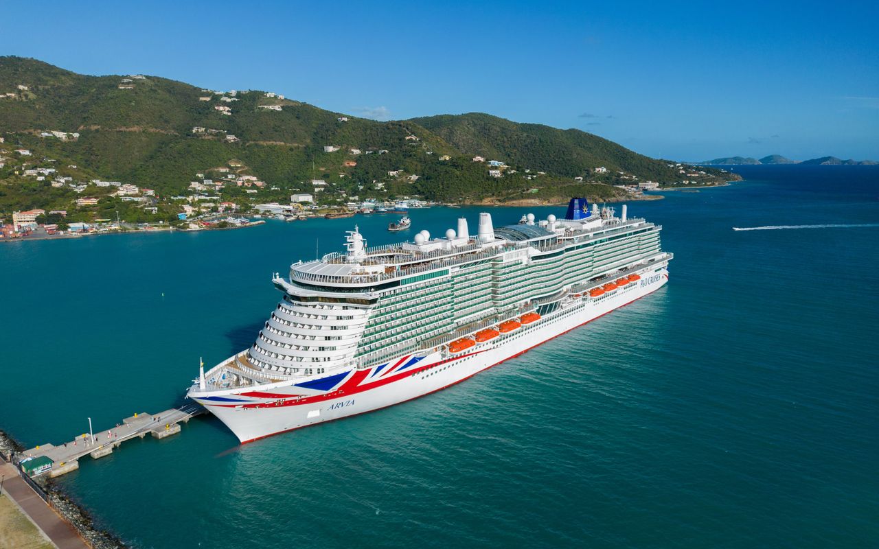 P&O Cruises Arvia at sea in the Caribbean